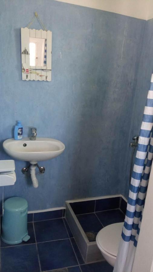 Sweet Home With Two Beds -One Single Room- With Beautiful View! Agia Marina  Esterno foto